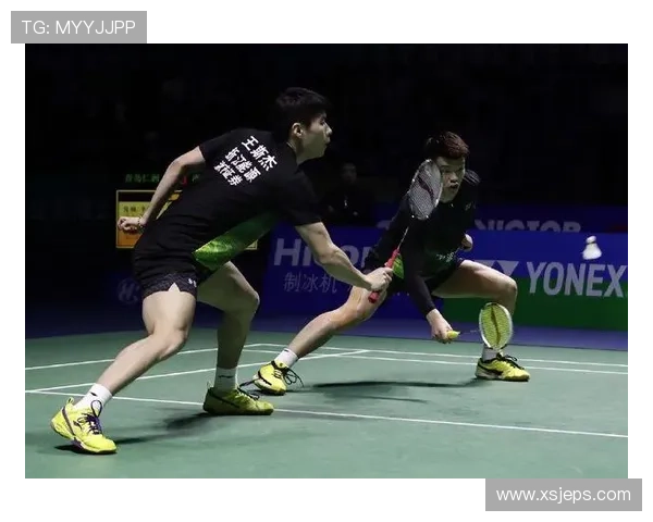 成都羽毛球队逆袭之路总决赛特别报道展现拼搏精神与团队力量